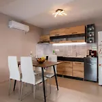 شقة Avli نيوس مارماراس