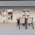 Avli