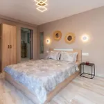 Avli * نيوس مارماراس