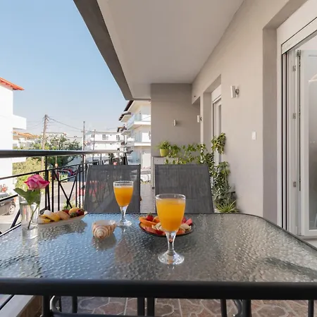 Avli Apartment