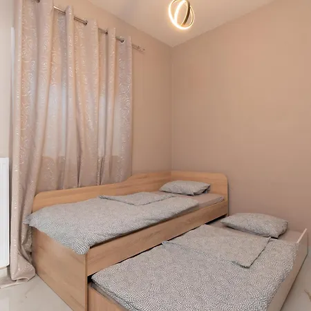 Apartment Avli *