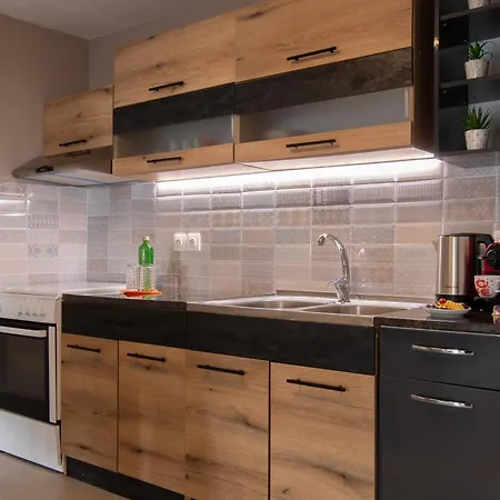 Avli Apartment