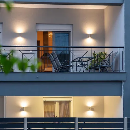 Avli Apartment