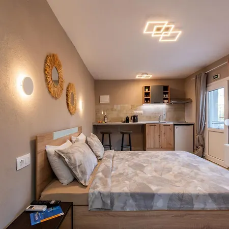 Apartment Avli