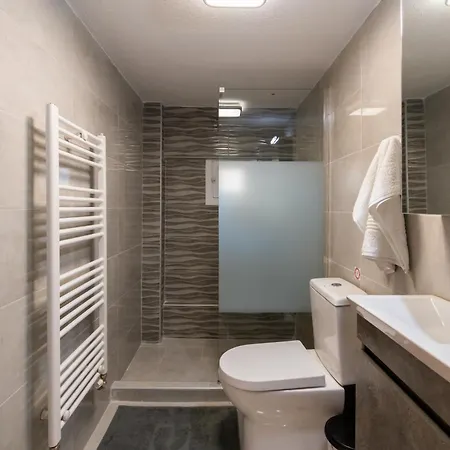 Avli Apartment