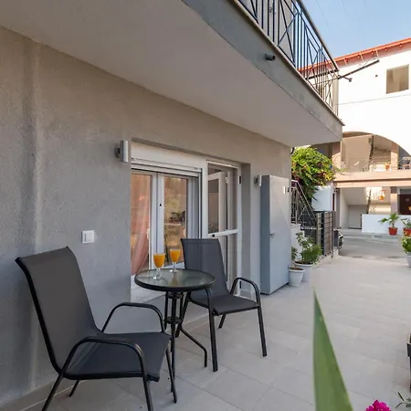 Avli Apartman