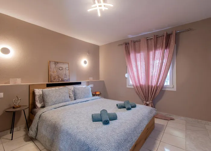 Avli Néosz Marmarász